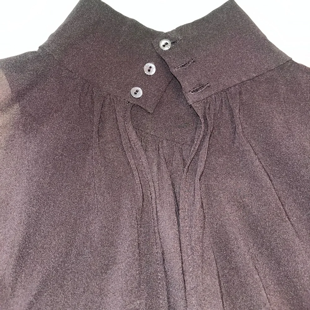 Dolce & Gabbana silk brown blouse vintage with cream lace detail. Size 42/M - Picture 10 of 14